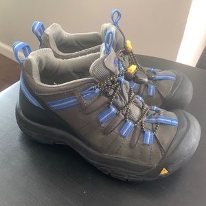 Keen waterproof shoe